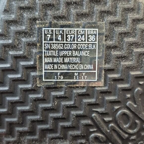 Skechers Women's 7 Black Sparkle Wedge Sandal - New - Picture 8 of 8